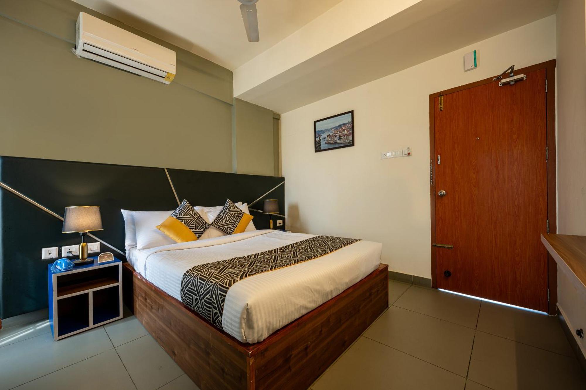 Cj Grande By Jesway Hotels & Resorts Kochi Zewnętrze zdjęcie